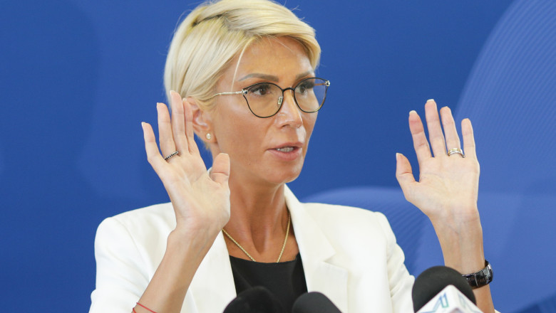 Raluca Turcan: PSD, clarificați-ne intențiile - dorim să continuăm împreună sau preferați să vă asumați un nou rol? 1 raluca turcan psd sa ne spuna clar vrem sa mergem mai departe impreuna sau alege sa si asume oficial un alt rol 686d2b83af594