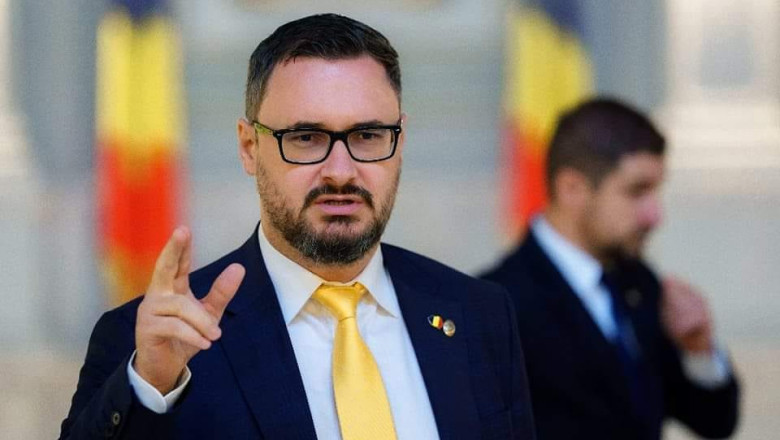 AUR ia atitudine în scandalul zilei. Deputatul Dan Tanasă: „Demisia lui Dragoș Anastasiu, un act de integritate morală. Cine va fi următorul?” 1 reactia aur in scandalul momentului deputatul dan tanasa demisia lui dragos anastasiu un gest de igiena morala cine urmeaza 68865bf561166