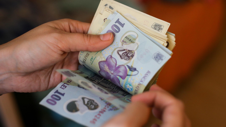 Reforma fiscală inițiată de Guvernul Bolojan: eliminarea influenței politice și revizuirea ANAF. Beneficii pentru contribuabilii responsabili - Proiect 1 reforma fiscala a guvernului bolojan depolitizarea si reorganizarea anaf recompense pentru cei care isi platesc taxele proiect 6871049d2ac50