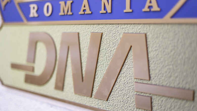 Progresele în combaterea corupției sunt afectate de problema prescripției. Ce opinie are Comisia Europeană despre activitatea DNA? 1 rezultatele pozitive ale luptei anticoruptie sunt umbrite de fenomenul prescriptiei ce spune comisia europeana despre dna 686e6c203056d