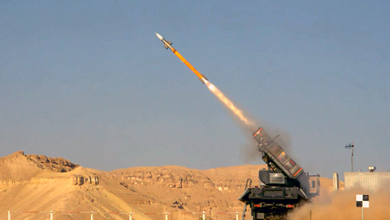 România ia în calcul achiziția sistemelor antiaeriene Spyder sau I-Derby din Israel, cu un contract estimat la aproape 2 miliarde de euro. 1 romania ar putea sa cumpere din israel sisteme antiaeriene spyder sau i derby pretul contractului se apropie de 2 miliarde de euro 68650518cdf2f