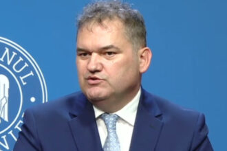 romanii cu datorii la primarii vor avea popriri pe salarii sau alte venituri este incorect ca numai unii sa plateasca iar altii nu 687a838ed8e60