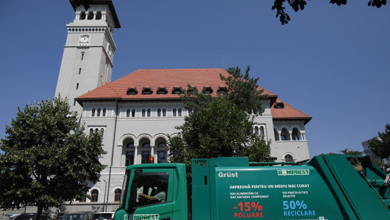 Revine controversa Romprest în Sectorul 1: Un nou plan de salubritate, aprobat luni, USR sesizează autoritățile, iar George Tuță răspunde. 1 scandalul romprest in sectorul 1 revine un nou pachet de salubritate stradala votat luni usr face plangere reactia lui george tuta 687a2ac788fbd