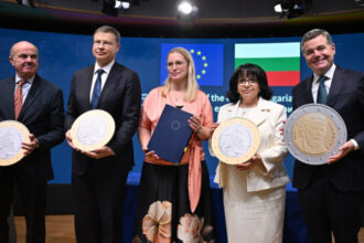 serviciile secrete ruse identificate drept amenintare la adresa aderarii bulgariei la zona euro 68733bf03f93f