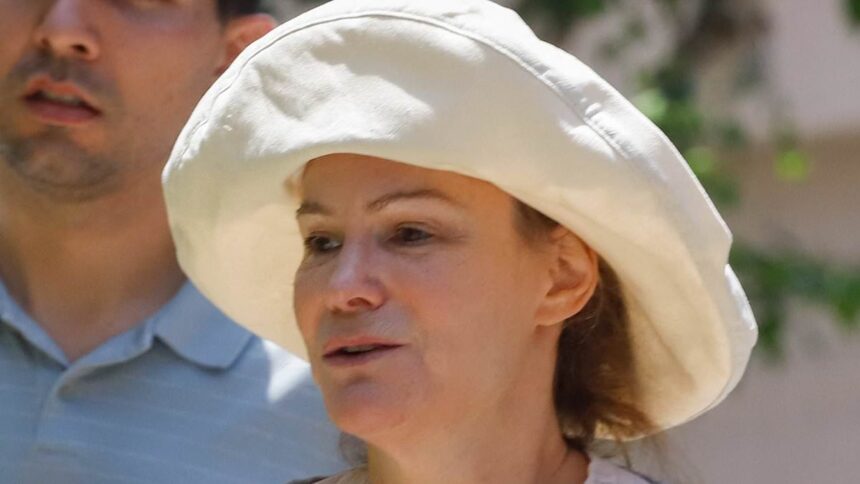 single white female star jennifer jason leigh is nearly unrecognizable for rare outing in la 6868d190c8eeb