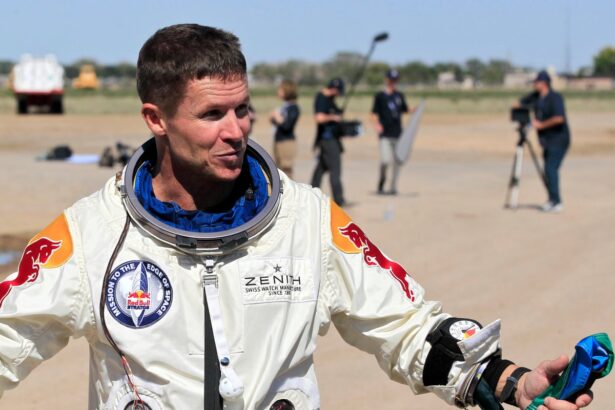 skydive pioneer felix baumgartner who jumped from edge of space dies in paragliding accident 6879e063dbf4a