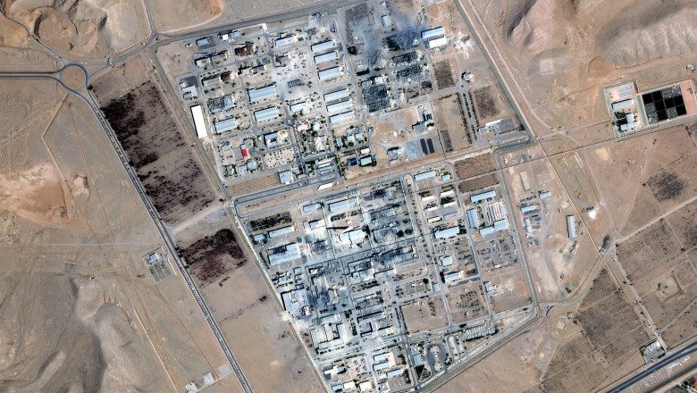 Serviciile de informații franceze dezvăluie: „Avansul programului nuclear iranian a fost amânat cu câteva luni din cauza atacurilor americano-israeliene.” 1 spionajul francez confirma programul nuclear iranian a fost intarziat cu cateva luni in urma atacurilor americano israeliene 686e06afaf394