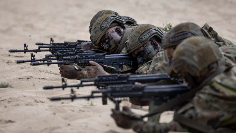 Națiunile europene din NATO așteaptă răspunsul lui Donald Trump cu privire la desfășurarea trupelor americane pe continent 1 tarile europene din nato asteapta un nou verdict al lui donald trump privind prezenta trupele americane in europa 68887458c9e15