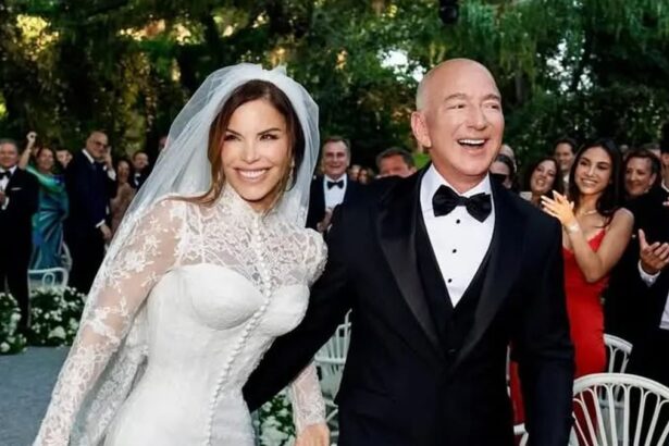 the only thing more grotesque than the bezos sanchez wedding these whining hollywood bores who just hit a hypocritical new low meredith clark 6863295c2ea2a