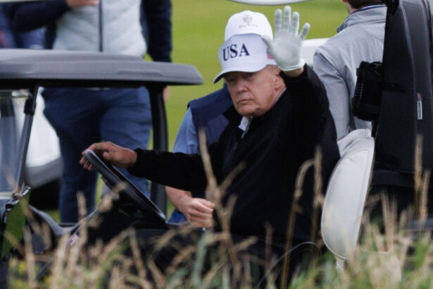 trump pe terenul de golf inaintea intalnirii cu ursula von der leyen agenda discutiilor 688632461b491