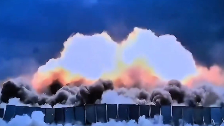 Turcia își expune cea mai avansată armă non-nucleară: descoperă noua bombă termobarică GAZAP 1 turcia a dezvaluit una dintre cele mai puternice arme non nucleare construite vreodata cum arata noua bomba termobarica gazap 6889a5ebad5ed