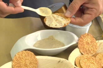 video biscuitii care nu ingrasa sunt sanatosi si pot inlocui o masa inventia studentilor din galati premiata deja la nivel international 68660780bf570