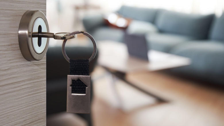 Apartamente la preț redus: Ce trebuie să știi despre TVA-ul de 9% înainte de majorare. 1 video cum si cat timp se mai pot cumpara apartamente cu tva de 9 cresterea taxei la 21 afecteaza toata piata imobiliara 6868b27b28eff