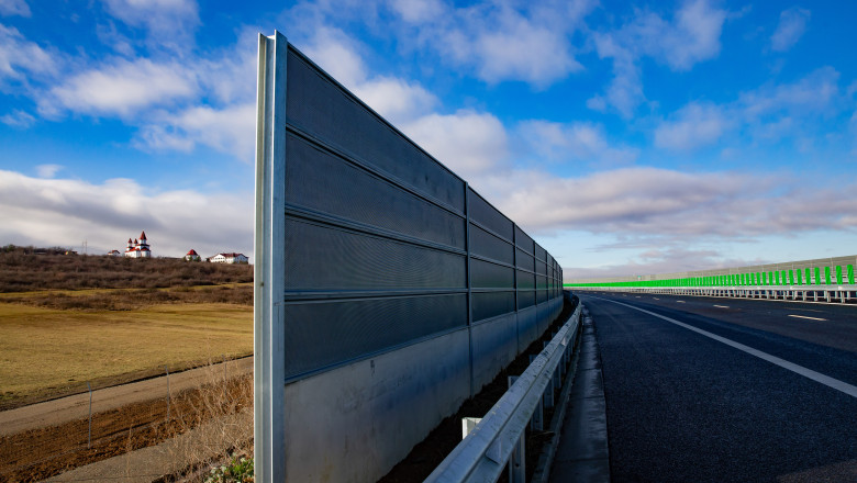 Deschiderea circulației pe tronsonul 4 al Autostrăzii Sibiu–Pitești ar putea fi anticipată. Ce progrese s-au înregistrat în lucrări? 1 video deschiderea circulatiei pe sectiunea 4 a autostrazii sibiu pitesti ar putea avea loc inainte de termen care e stadiul lucrarilor 687a4dda6c37b