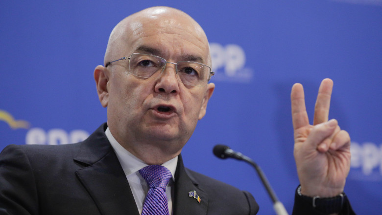 Emil Boc, reacție vehementă împotriva USR: „Pe plan național discutați despre TVA, dar local cereți gratuități.” 1 video emil boc reactie furioasa la adresa usr la nivel national sunteti cu tva in gura local vreti totul gratis ce spune claudiu nasui 686d0e624158b