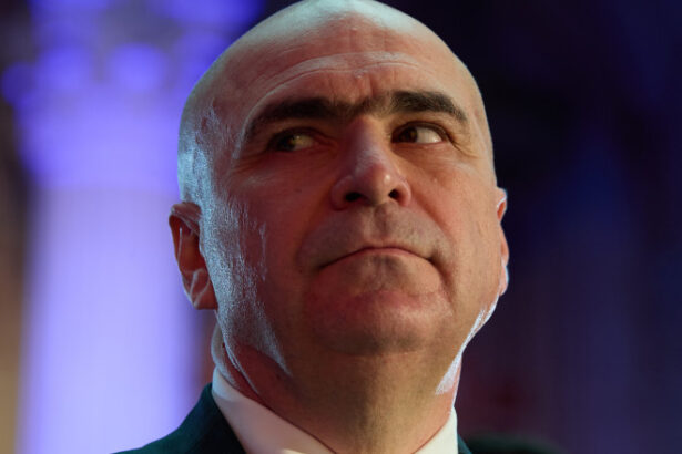 video ilie bolojan la congresul pnl trebuie sa ne resetam total sa promitem munca si responsabilitate nu sa vindem iluzii 6872404b08031