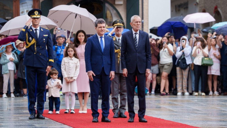 Nicușor Dan, la întoarcerea din Austria: „Începem un nou capitol în colaborarea economică și diplomatică”. Ce teme au fost abordate? 1 video nicusor dan dupa vizita oficiala in austria o noua etapa a parteneriatului economic si diplomatic ce subiecte au fost discutate 68863dee04ab3