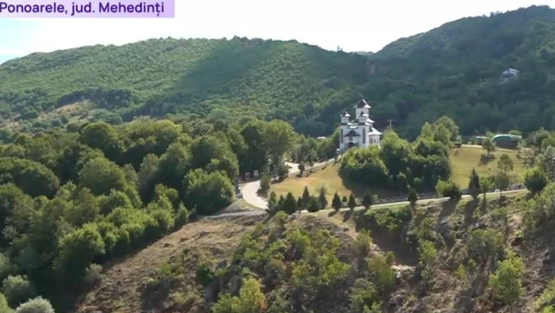 Podul Divin și comoara ancestrală: o destinație din România care fascinează tot mai mulți vizitatori. 1 video podul lui dumnezeu si aurul ascuns al stramosilor un loc din romania atrage tot mai multi turisti 687c947caedb1