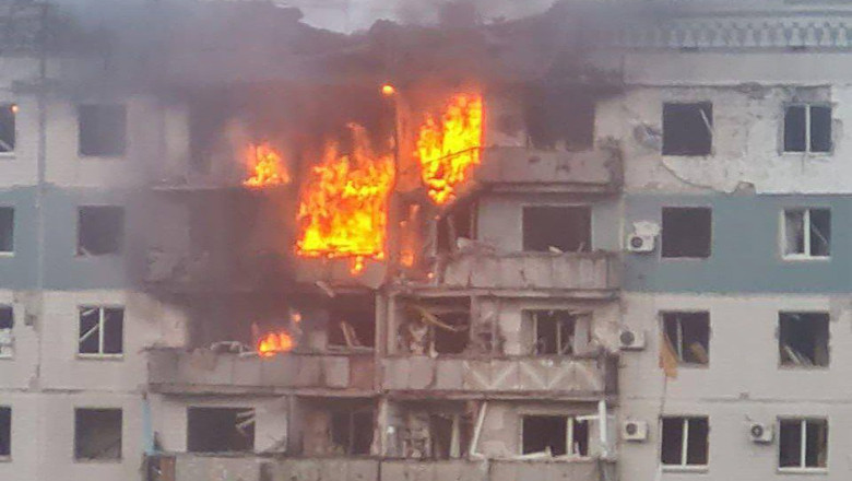 Atacuri devastatoare în Ucraina: un copil și-a pierdut viața în Kramatorsk, în urma bombardamentelor, iar Odesa și Sumî au fost vizate de drone. 1 videofoto val de atacuri in ucraina un copil a fost ucis in kramatorsk unde rusii au lansat bombe glisante odesa si sumi lovite cu drone 687f675e3e547