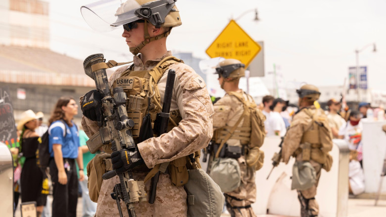 Washingtonul trimite 200 de pușcași marini în Florida pentru a sprijini forțele de ordine antiimigrație. 1 washingtonul a trimis 200 de puscasi marini in florida pentru a ajuta politia antiimigratie 6867839573a7b