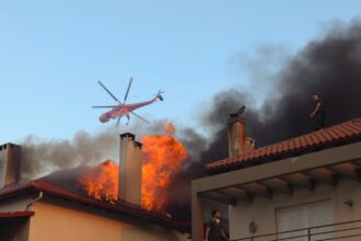 wildfire burns through northern suburb of athens as residents told to evacuate 6885d00360dba