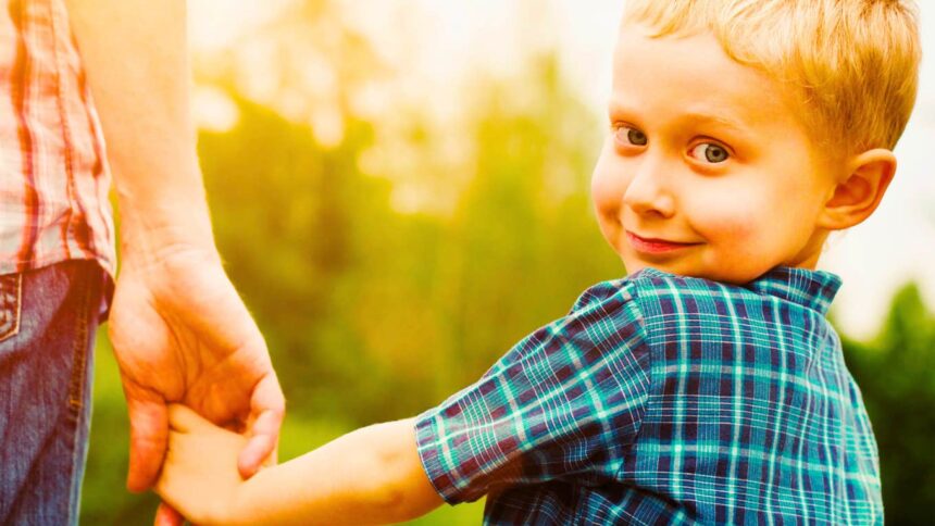 11 Comportamente ale copiilor răsfățați pe care părinții le consideră drăguțe, dar care deranjează pe toată lumea 1 11 things entitled kids do that their parents think are adorable but everyone else hates 689d4c4075f85