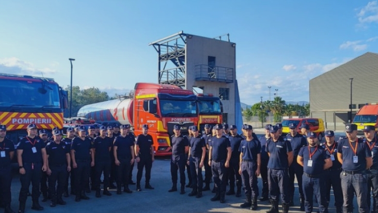 Pompierii români își continuă misiunea: o nouă echipă de 40 de salvatori ajunge în Grecia pentru a lupta cu flăcările. Unde își vor desfășura activitatea? 1 a doua echipa de 40 de pompieri romani a ajuns in grecia pentru a ajuta la stingerea incendiilor in ce zone vor opera 68a07245468f0