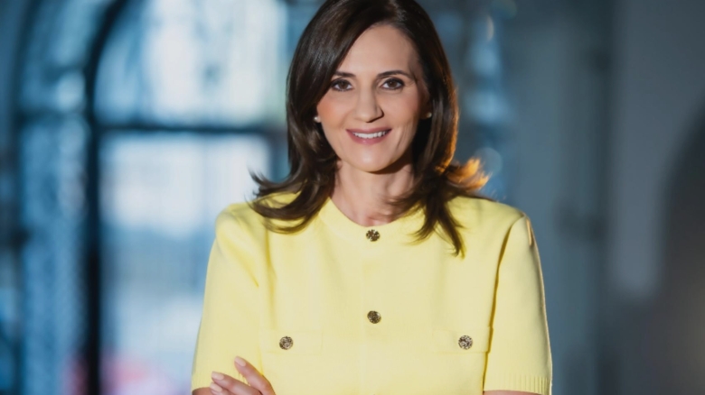 Anca Alexandrescu dezvăluie strategiile necurate ale RTV. Cum exploatează imaginea lui Călin Georgescu pentru a influența voturile alegătorilor 1 anca alexandrescu demasca jocurile murdare de la rtv cum se folosesc de imaginea lui calin georgescu pentru a manipula electoratul 68a716dbb9f43