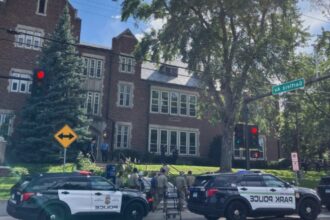 atac armat la o scoala catolica din sua trei persoane au murit 20 sunt ranite 68af2f42e381d