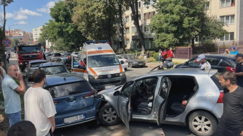 Raportul Poliției Rutiere: Accidente și cauze în primele șapte luni ale anului 2025 1 bilantul politiei rutiere pentru primele sapte luni din 2025 cate accidente s au inregistrat in aceasta perioada si care au fost principalele cauze 68b2080d6965f