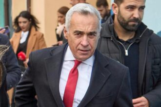 calin georgescu se prezinta la ipj ilfov pentru semnarea controlului judiciar mobilizare uriasa 68abecd59c2f2