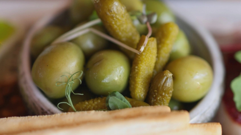 Secretul pentru gogonele crocante: rețeta perfectă de murături 1 cat otet se pune la gogonele sa iasa crocante cea mai buna reteta de muraturi 68b14d9449f49