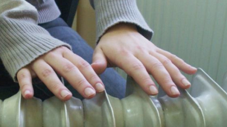 Creșterea costurilor pentru apă caldă și căldură în București: Ce sume suplimentare vor plăti locuitorii după ajustarea TVA-ului? Analiza termoenergetică în funcție de consum 1 cat vor plati bucurestenii in plus la apa calda si caldura dupa majorarea tva calculul facut de termoenergetica in functie de consum 68b09c8eecf3f