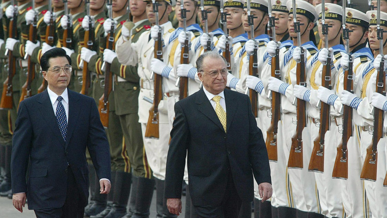 China își exprimă regretul pentru dispariția lui Ion Iliescu, alăturându-se astfel Rusiei în acest gest de omagiu 1 china a transmis condoleante dupa moartea lui ion iliescu doar rusia a mai transmis un asemenea mesaj pana acum 6894c6e4e355b