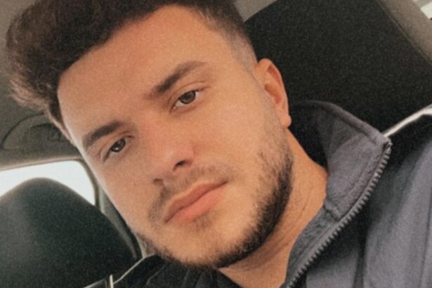 cine este politistul erou din capitala marian godina i a facut public numele si fotografia reactia romanilor 68affd05889ad