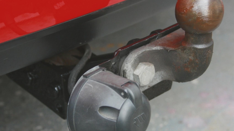 Regulile de circulație 2025: Unde este interzis transportul cu cârlig de remorcare pe autoturisme 1 cod rutier 2025 in ce tari nu ai voie cu carlig de remorcare la masina 68a4c6b52c069