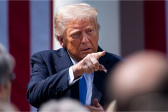 conditiile impuse de donald trump pentru a oferi garantii de securitate ucrainei ce le a spus presedintele sua liderilor europeni 689dc3f2f3310