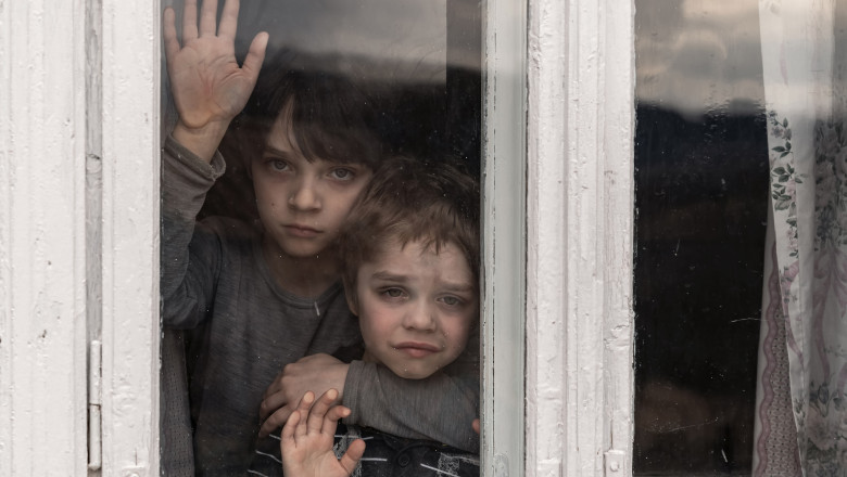 „Ghidul pentru identificarea și susținerea copiilor ucraineni orfani: o realitate alarmantă” 1 cum sa comanzi online un copil ucrainean sute de orfani expusi intr un catalog rusesc ca produse intr o piata 689c71c28bcf2