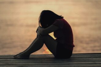 cum sa treci peste un impas sfaturi care te pot ajuta sa ai o atitudine pozitiva dupa o deceptie 68a63085e1a5c