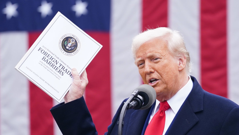 Ultima strigare pentru Elveția: Guvernul face tot posibilul pentru a-l determina pe Donald Trump să scadă impozitele vamale de 39% 1 cursa de 72 de ore pentru elvetia guvernul vrea sa l convinga pe donald trump pe ultima suta de metri sa reduca taxele vamale de 39 6890c5d28b825