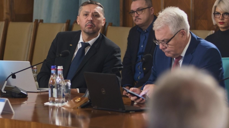 Daniel David analizează combinația pensie-salariu: „Educația a oferit soluțiile necesare pentru criză. E timpul să ne oprim.” 1 daniel david despre cumulul pensie salariu educatia a dat ce a trebuit pentru masurile de criza e momentul sa ne oprim 68a631fa7949b