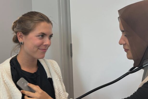 doctors develop ai stethoscope that can detect major heart conditions in 15 seconds 68b2c5974005b