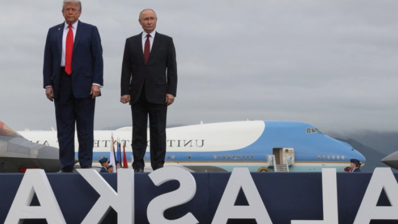 Donald Trump, declarații după summitul din Alaska: întâlnirea cu Putin a fost un succes răsunător, totul depinde acum de Zelenski 1 donald trump interviu dupa summitul din alaska intalnirea cu putin a fost de nota 10 incheierea unui acord depinde de zelenski 68a00c3d3917c