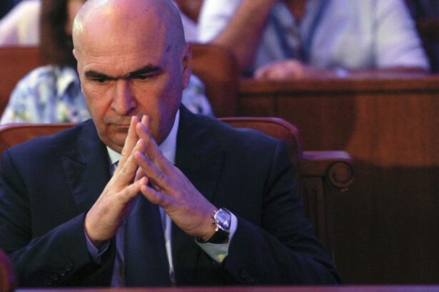 exclusiv bolojan proiectul privind pilonul ii nu e abandonat asf l a trimis pur si simplu in guvern si ne am trezit cu el pe ordinea de zi 689ce59a14911