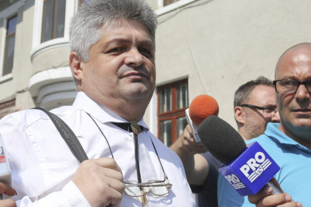 florin secureanu fostul manager al spitalului malaxa a scapat pe moment de o condamnare de 11 ani de inchisoare 6891d4234da2b