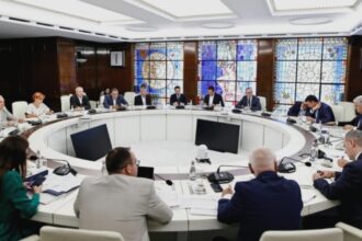 fractura in coalitie psd si usr fac sedinte separate cu bolojan social democratii nu l scutesc de critici dure nici pe seful guvernului 68aafbeed4be2