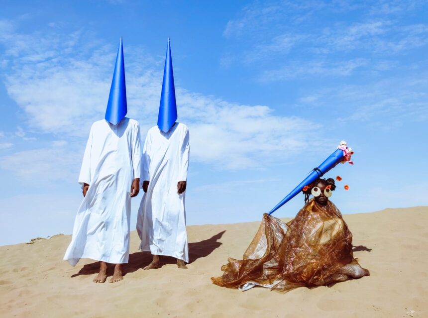 De la dentist la artist: cum un exilat sudanez a descoperit fotografia ca terapie pentru traume 1 from dentist to artist how a sudanese exile turned to photography as an outlet for trauma 689b04f612f05