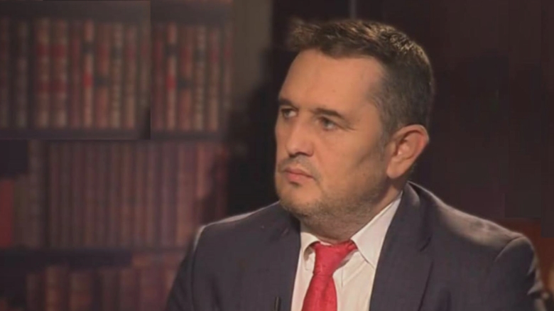 Gheorghe Piperea avertizează: "Impunerea a cinci pachete de măsuri ar încălca grav Constituția". Liderul AUR intenționează să se adreseze Comisiei de la Veneția 1 gheorghe piperea daca impun 5 pachete separate de masuri au facut praf constitutia liderul aur ia in calcul sa sesizeze comisia de la venetia 68afdd48e4d82