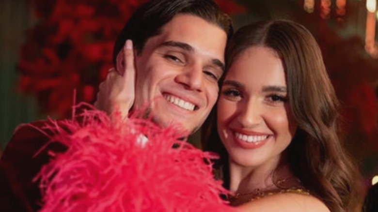 Gică Hagi îmbrățișează bucuria de a fi bunic: soția lui Iannis a adus pe lume un băiețel extraordinar 1 gica hagi a devenit bunic sotia lui iannis a nascut un baietel de nota 10 68a5eff663333