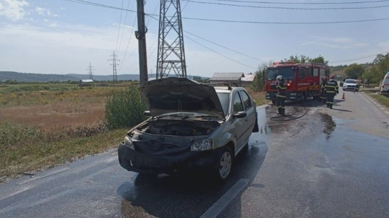 Coliziune devastatoare pe drum, provocată de un șofer imprudent: două vieți afectate 1 grav accident rutier dupa ce un sofer a iesit din curte fara sa se asigure victimele sunt doua persoane 68b4429925ebb